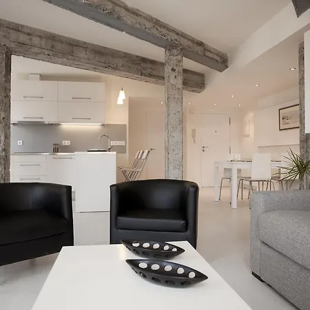 Διαμέρισμα Emyrent I San Martin *